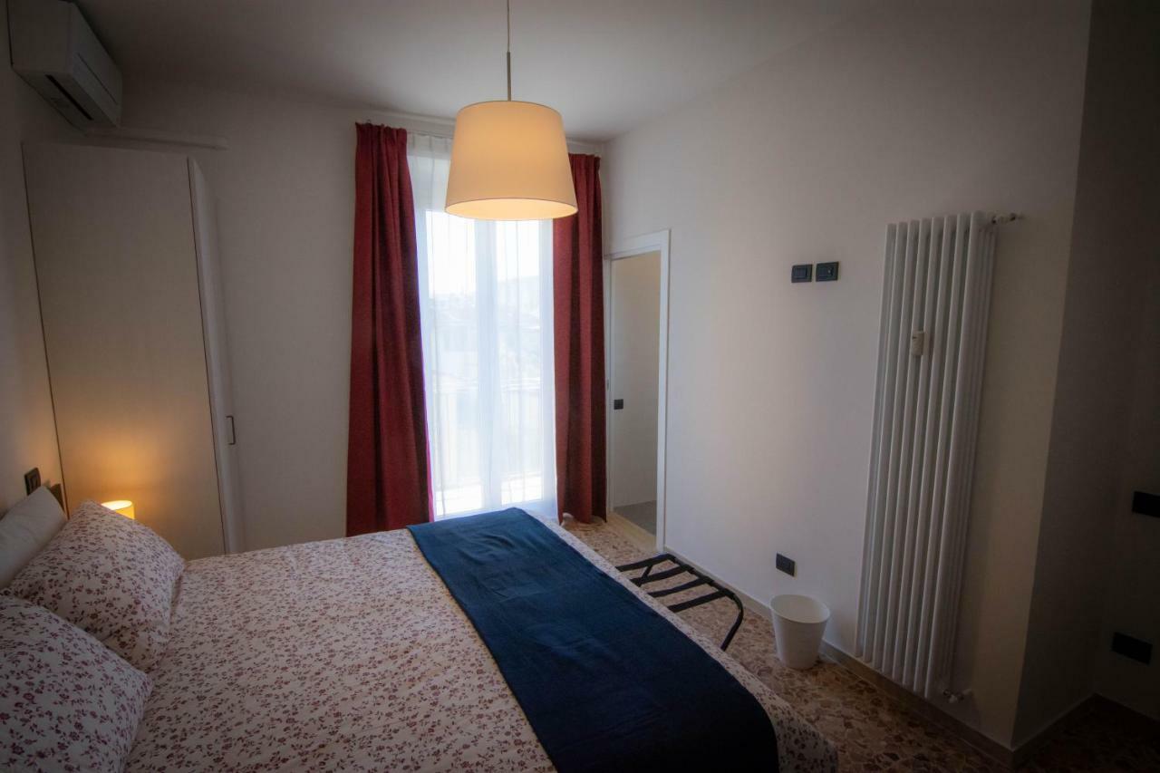 Kate Apartment In Centro 3 Camere Da Letto 3 Bagni Florence Buitenkant foto
